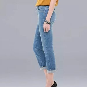 Simply Vera Vera Wang Roll Cuff Capri Jeans, size 6